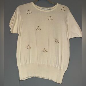 Liz Claiborne Ivory Embroidered Short Sleeve Top